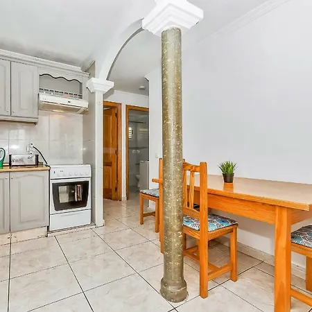 Las Plataneras Two Bedrooms In Los Cristianos لوس كريستيانوس