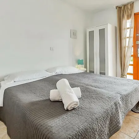 Las Plataneras Two Bedrooms In Los Cristianos لوس كريستيانوس