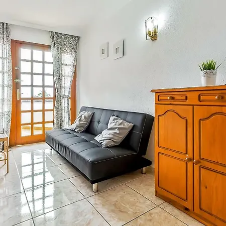 Las Plataneras Two Bedrooms In Los Cristianos *